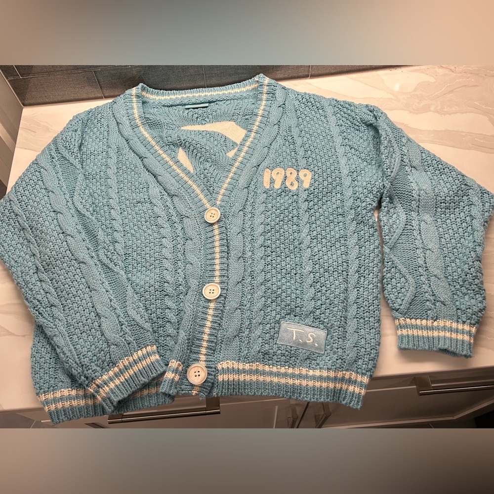 Taylor Swift Blue Knit Cardigan with White Details